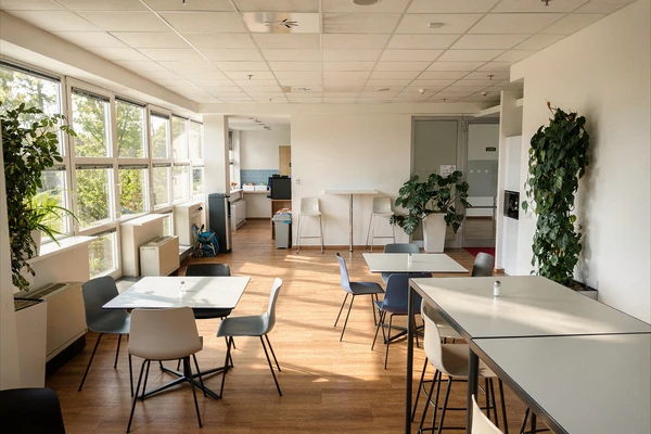 Kancelářské prostory International SOS Assistance po profesionálním úklidu kanceláří